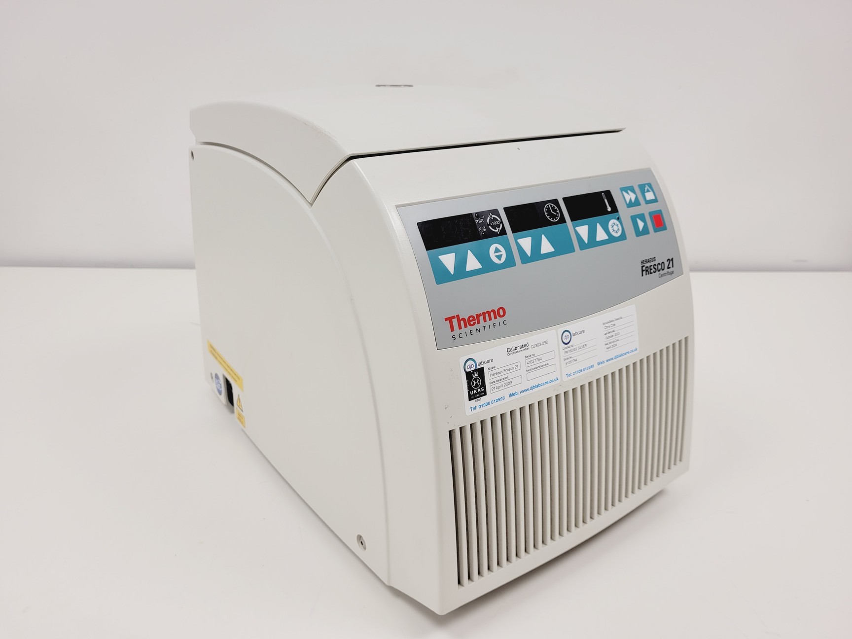 Image of Thermo Scientific Fresco 21 Refrigerated Benchtop Centrifuge Lab