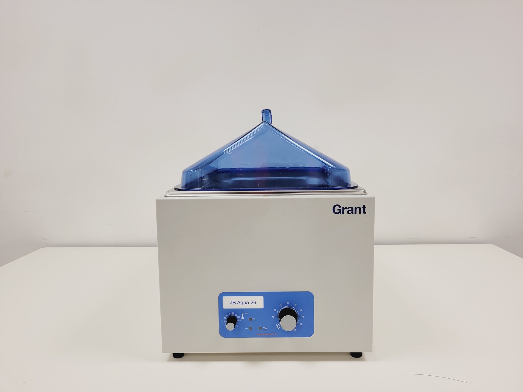 Image of Grant JB Aqua 26 Water Bath 26 Litre Lab