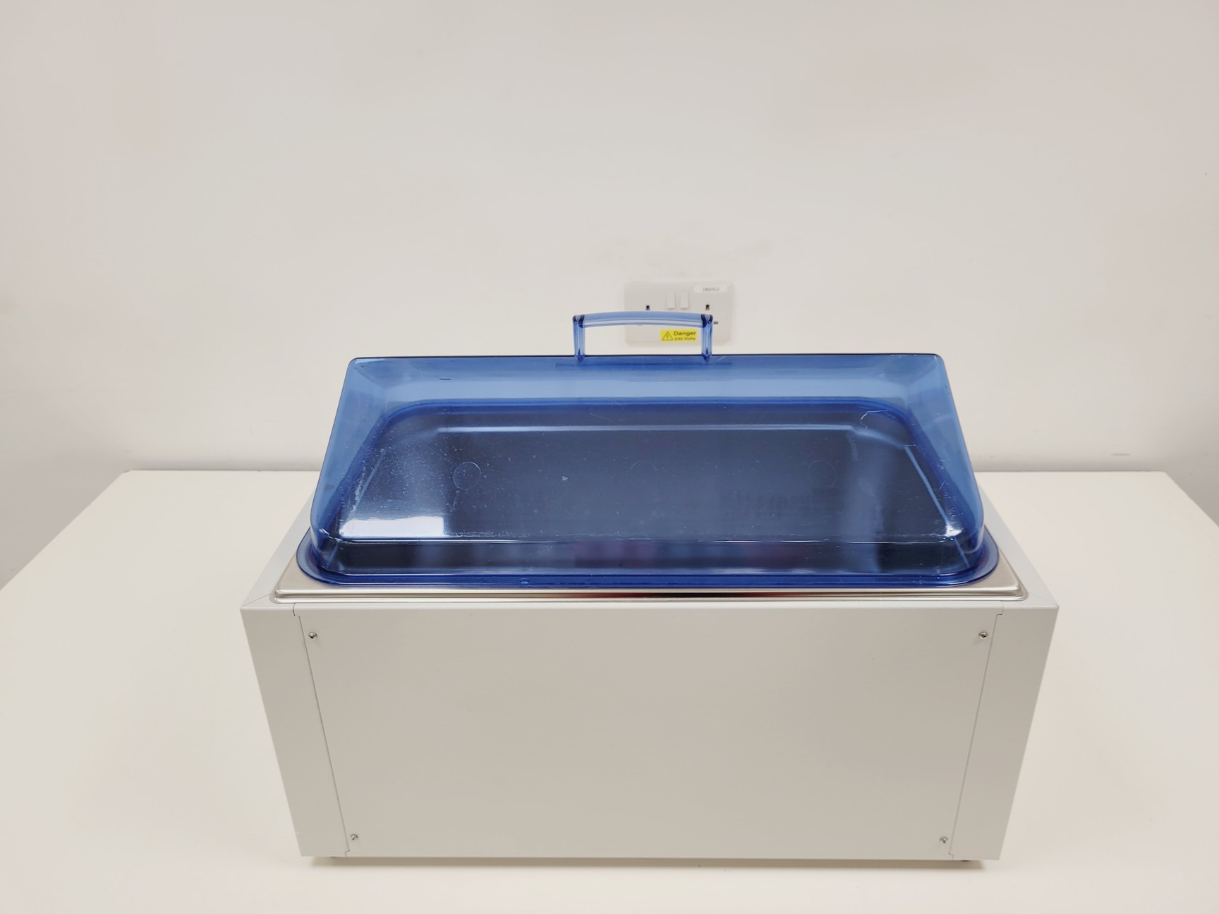 Image of Grant JB Aqua 26 Water Bath 26 Litre Lab