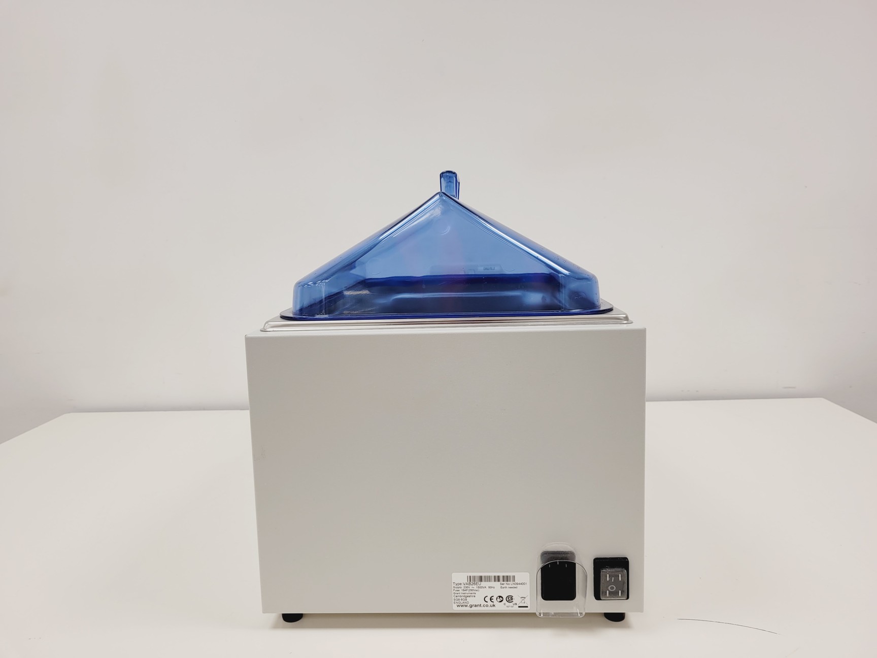 Image of Grant JB Aqua 26 Water Bath 26 Litre Lab