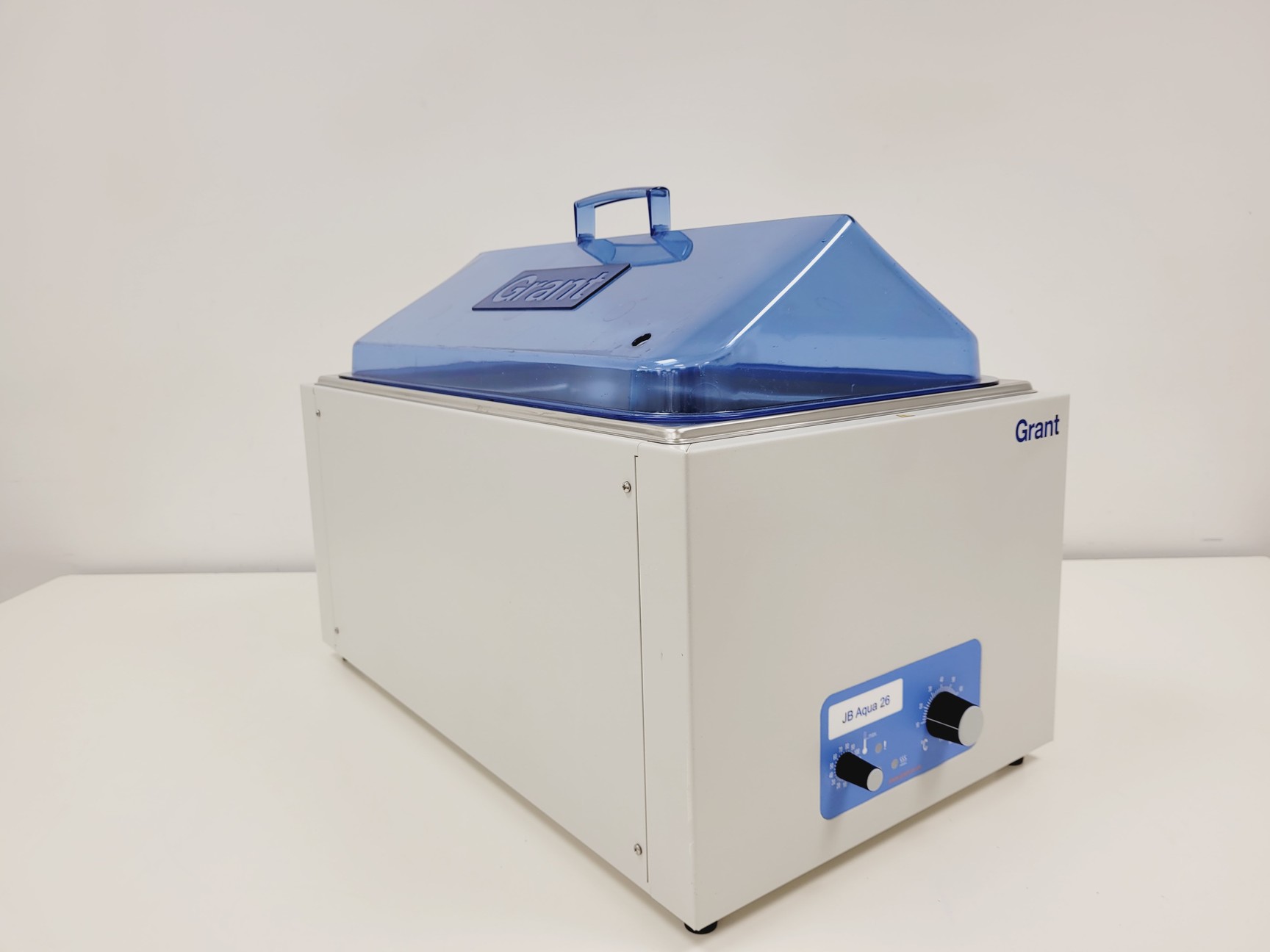 Image of Grant JB Aqua 26 Water Bath 26 Litre Lab