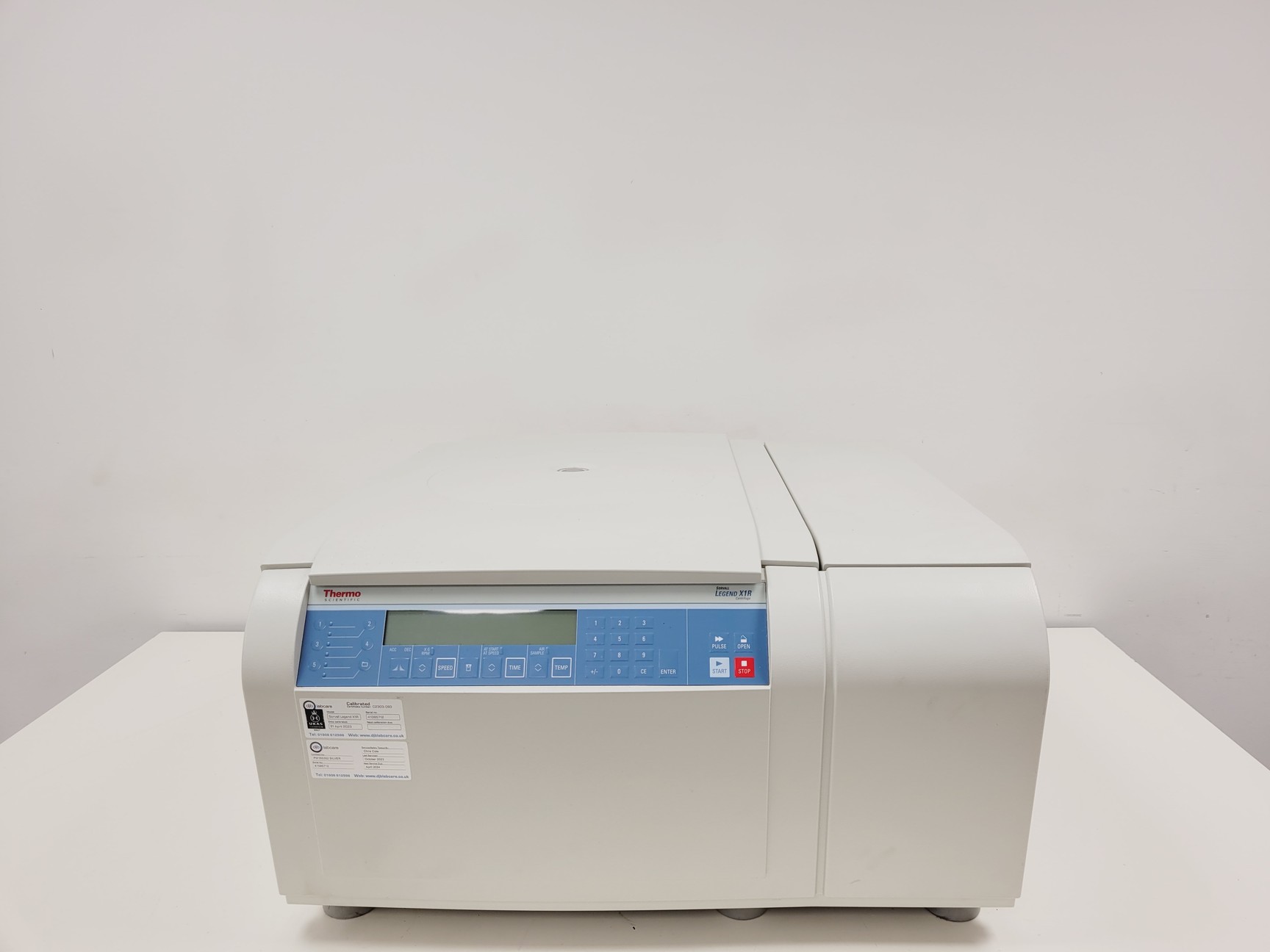 Image of Thermo Scientific Legend X1R Centrifuge with 5000rpm Rotor Lab
