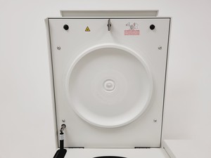 Thumbnail image of Thermo Scientific Legend X1R Centrifuge with 5000rpm Rotor Lab