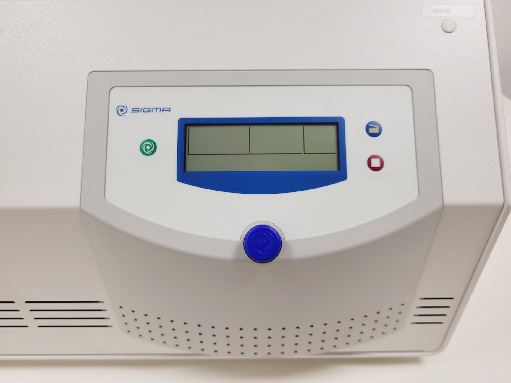 Image of Sigma Model 3-16KL Centrifuge Lab