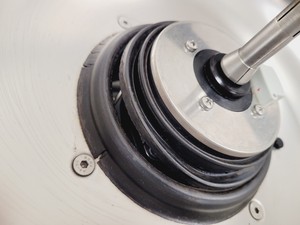 Thumbnail image of Sigma 3-16KL Centrifuge Lab