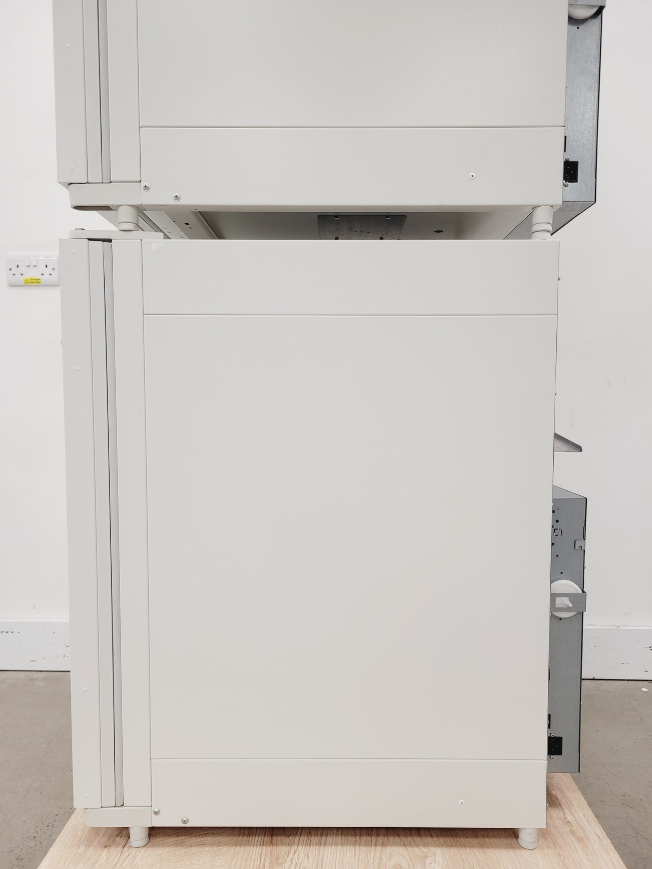 Image of Thermo Scientific BB15 Function Line Co2 Double Stack Incubator Lab