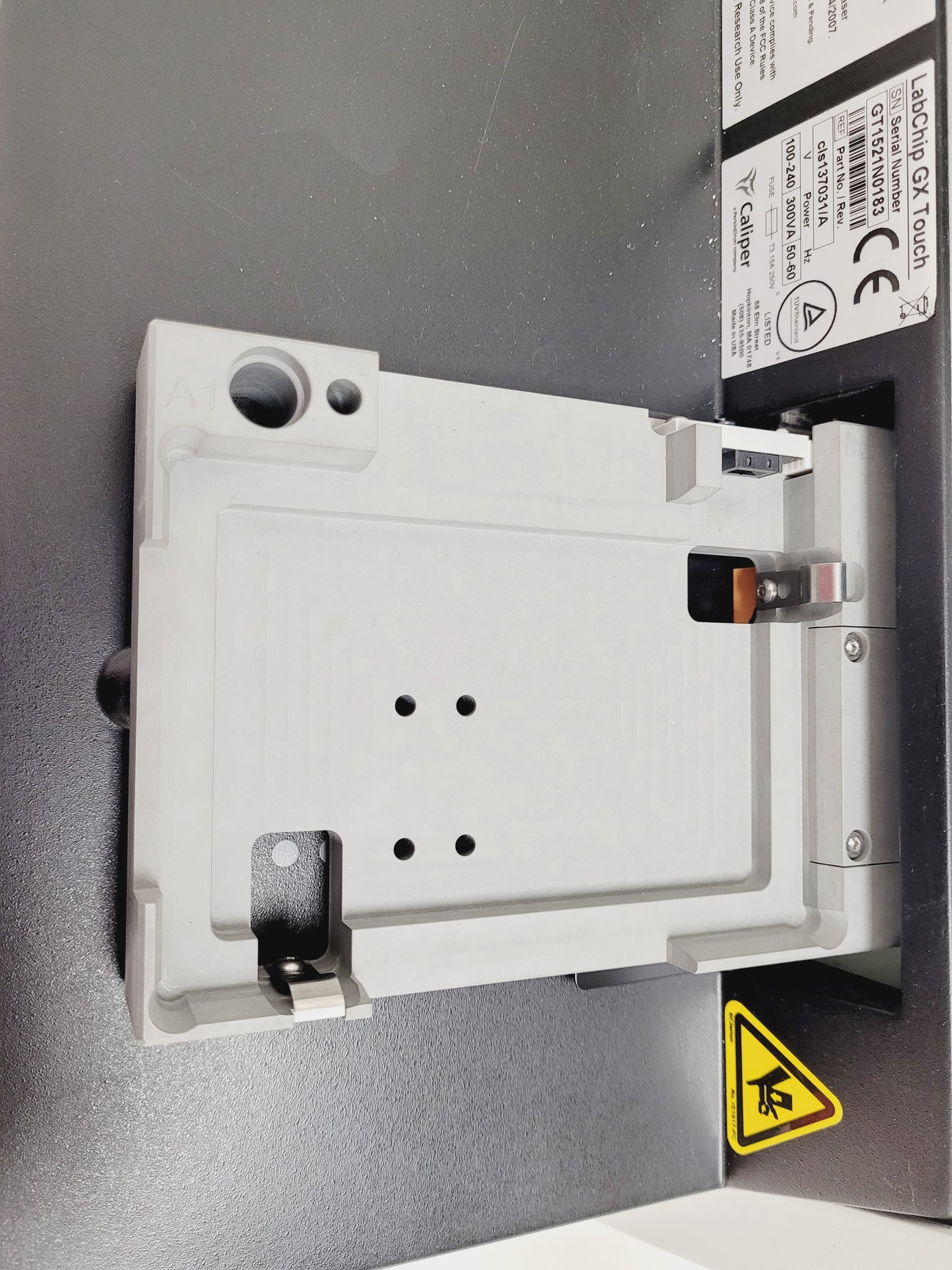 Image of Perkin Elmer LabChip GX Touch HT (Faulty Touchscreen, but is working) Lab