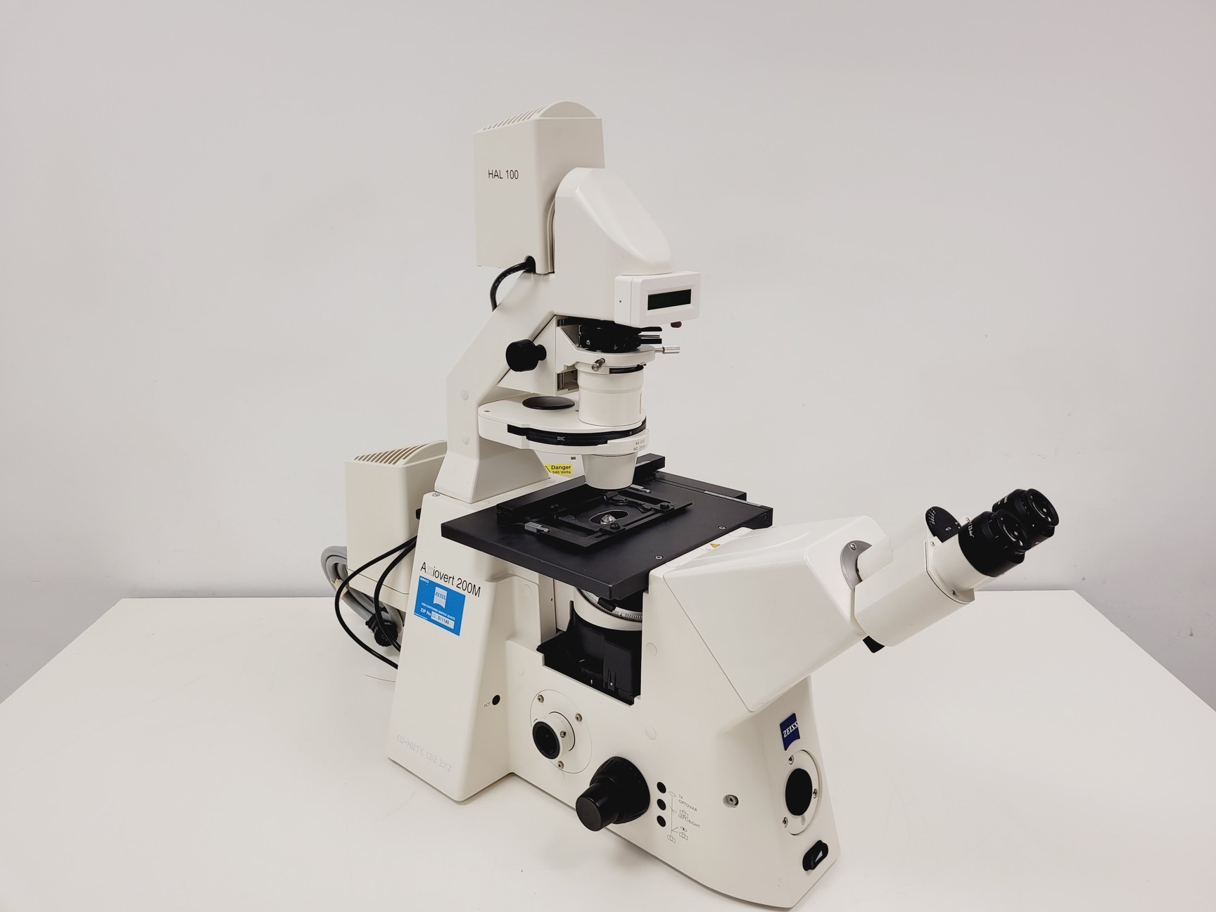 Image of Zeiss Axiovert 200M Fluorescence Microscope w/ Zeiss Plan-NEOFLUAR 20x/0.50 Lab