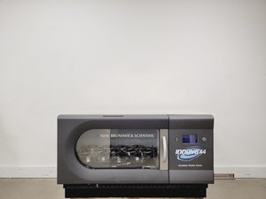 Image of New Brunswick Innova 44R Refrigerated Shaking Incubator Lab