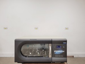 Image of New Brunswick Innova 44R Refrigerated Shaking Incubator Lab Spares/Repairs