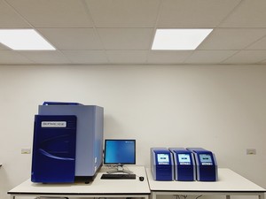 Thumbnail image of Fluidigm BioMark HD System with MX, RX & HX Modules Spares/Repair Lab