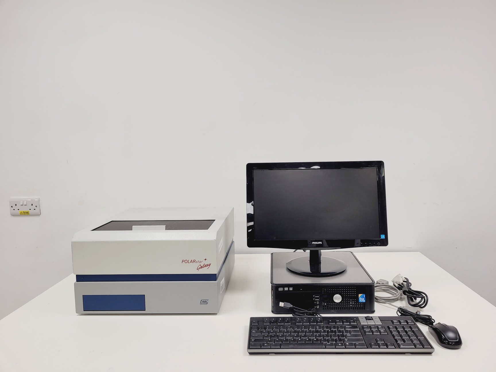 Image of BMG POLARstar Galaxy Microplate Reader with PC & Software Lab