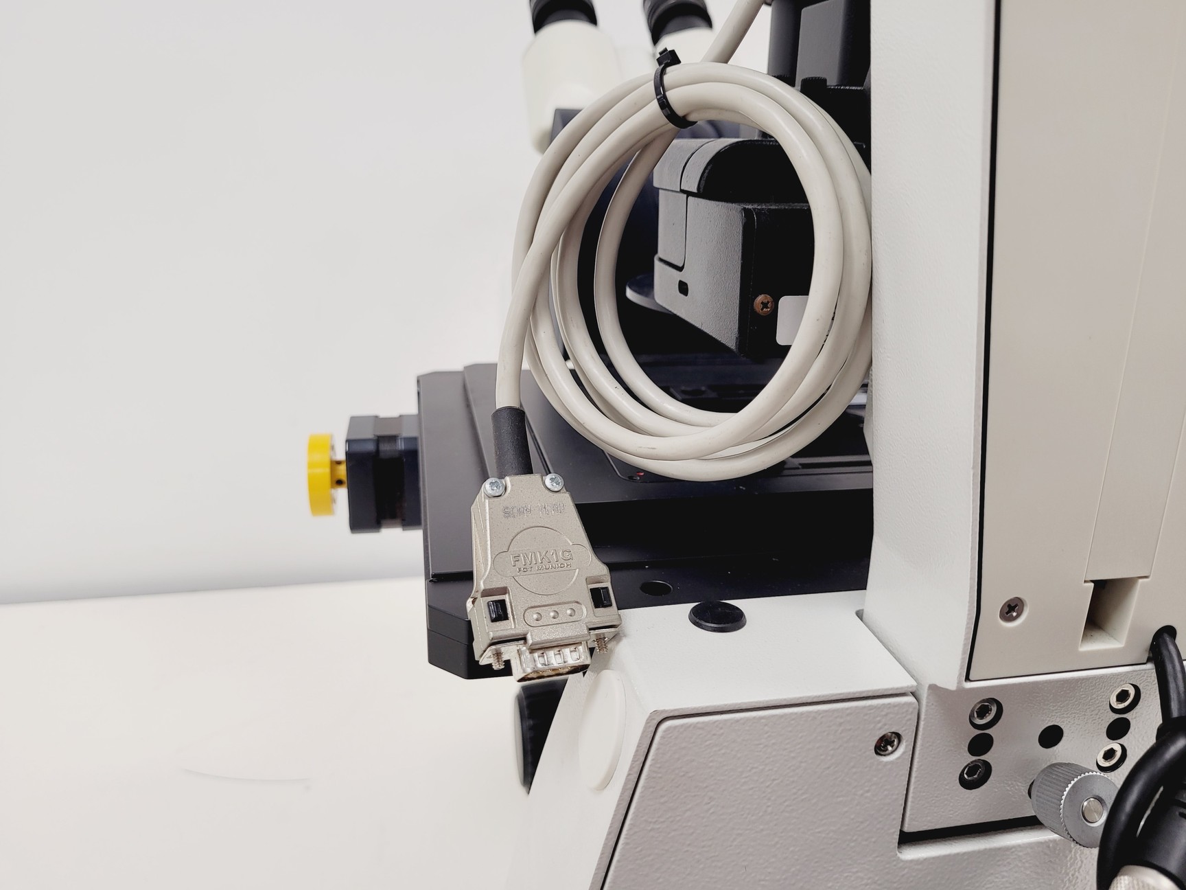 Image of Leica DMI6000CS Microscope System Spares/Repair Lab