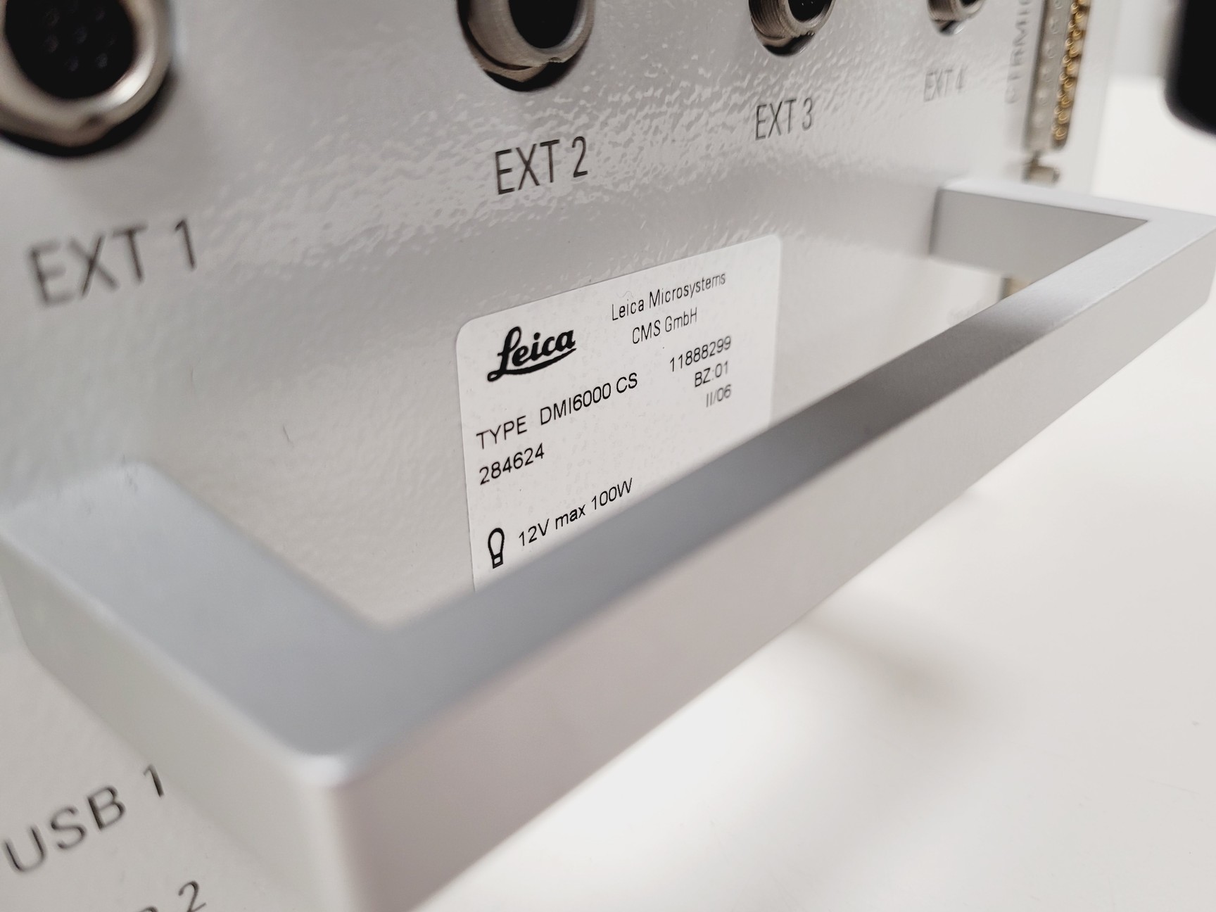 Image of Leica DMI6000CS Microscope System Spares/Repair Lab