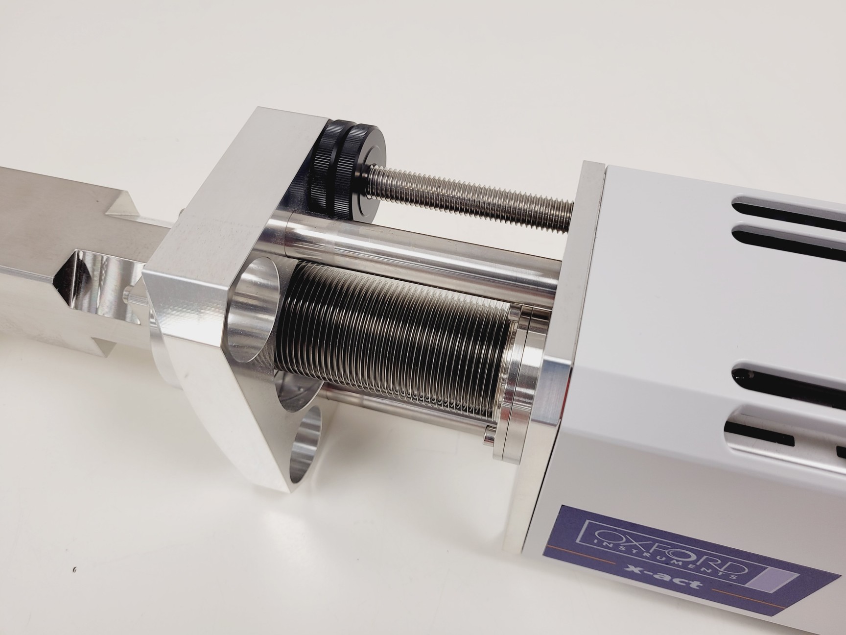 Image of Oxford Instruments INCAx-Act Energy Dispersive ED Spectrometer System Parts Lab