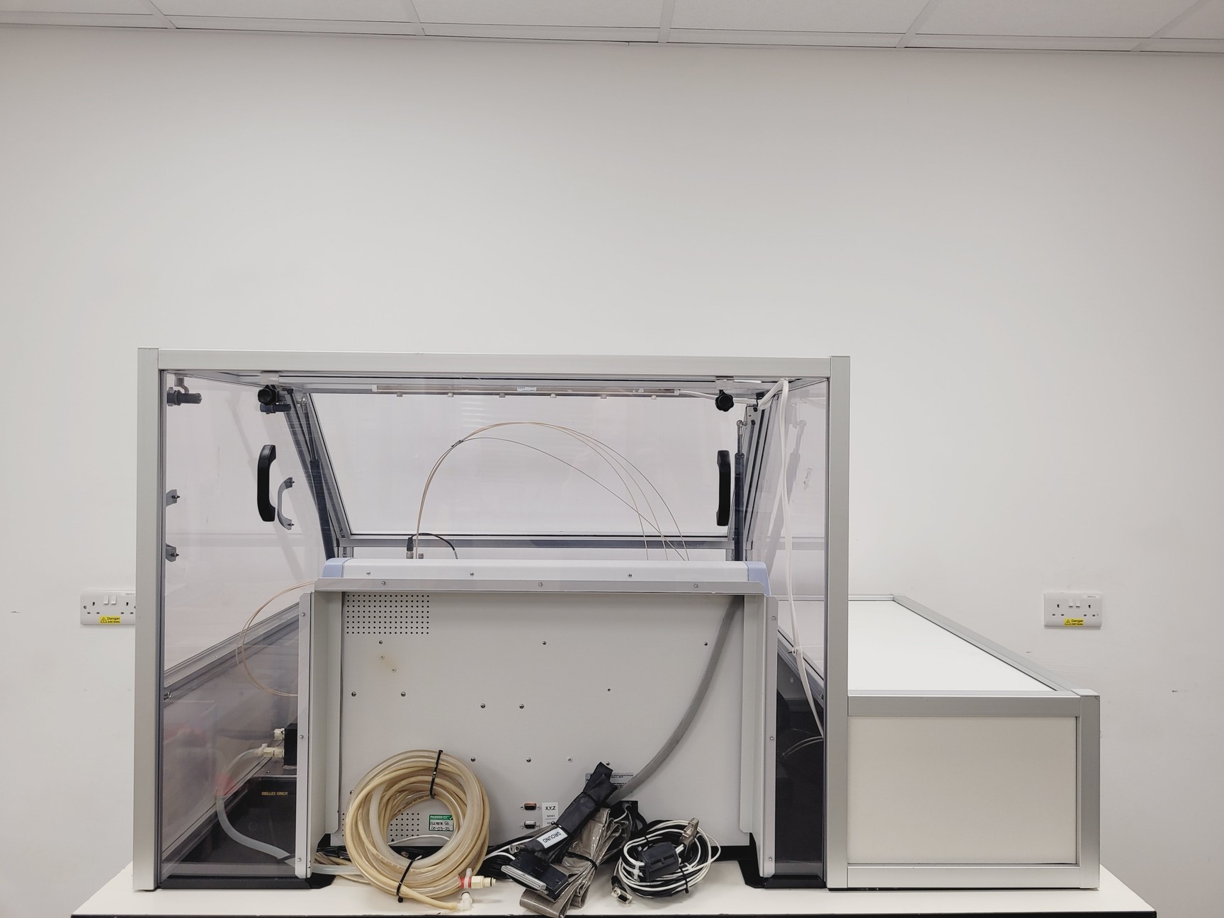 Image of Perkin Elmer Piezorray Flexible Non-contact Microarraying System Spares/Repair