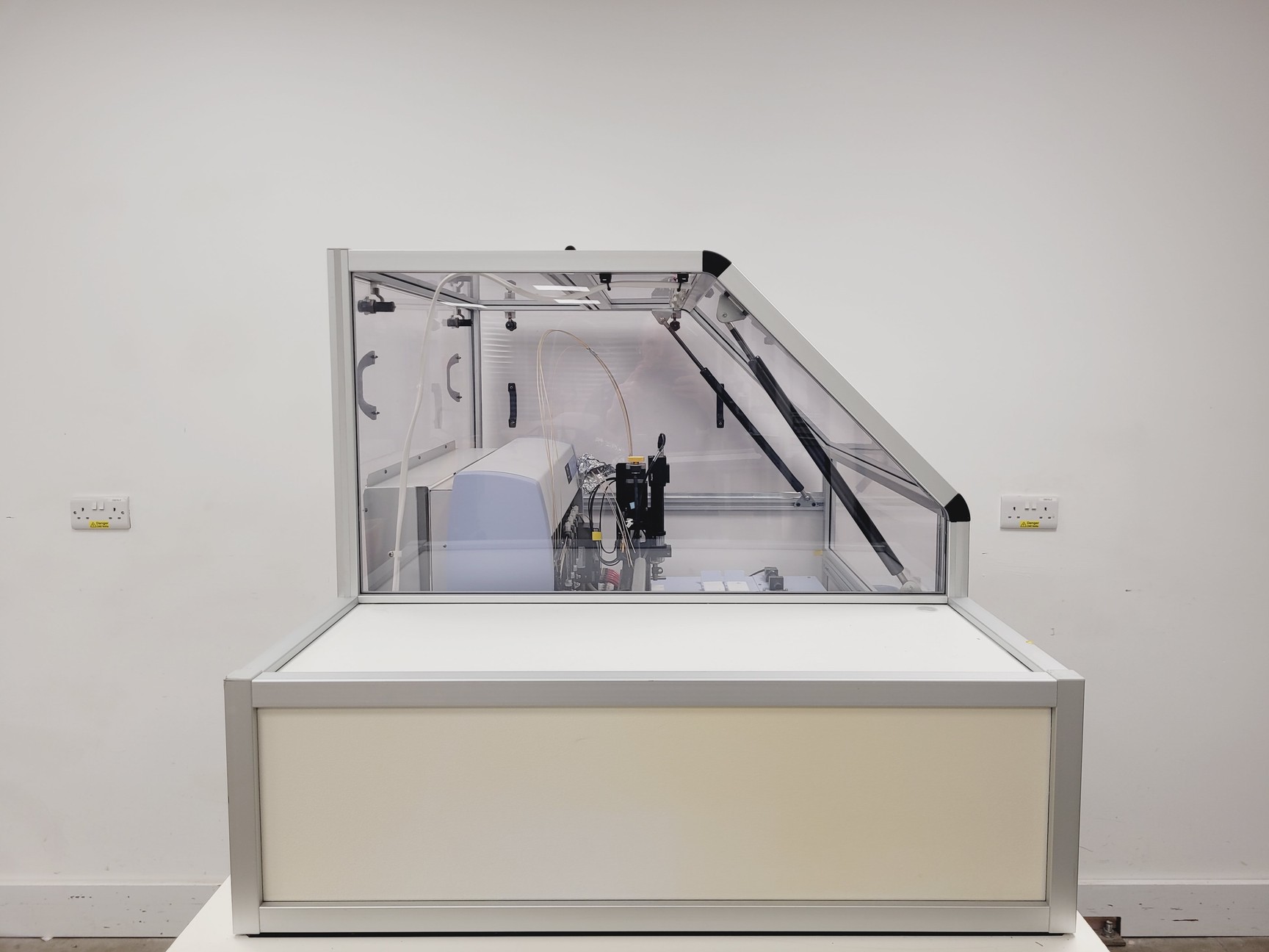 Image of Perkin Elmer Piezorray Flexible Non-contact Microarraying System Spares/Repair