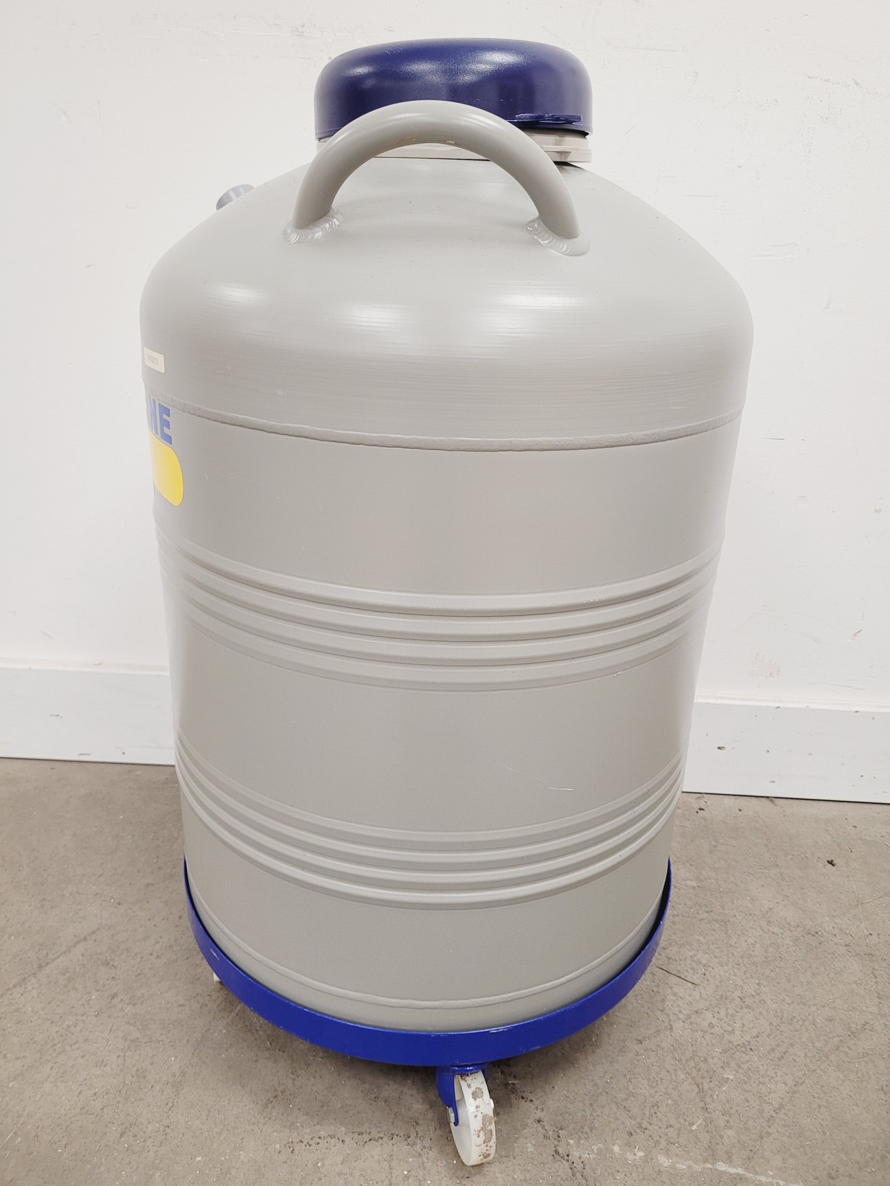 Image of Statebourne Bio 35 Liquid Nitrogen Dewar & Trolley Lab