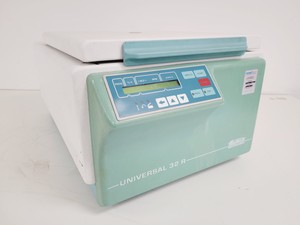 Image of Hettich Universal 32 R Centrifuge with 4000rpm Rotor Lab
