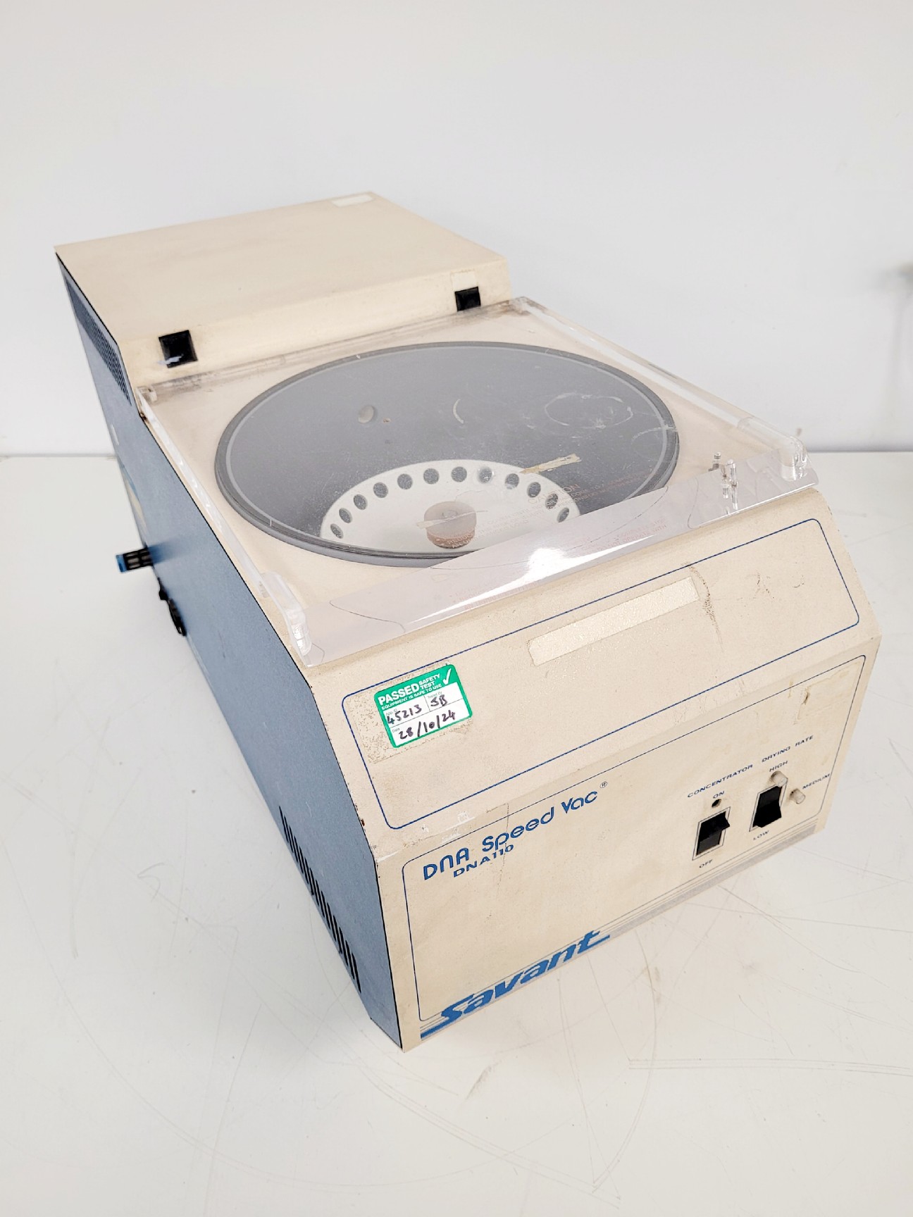 Image of SAVANT DNA Speed Vac DNA110-230 Concentrator Centrifuge Lab