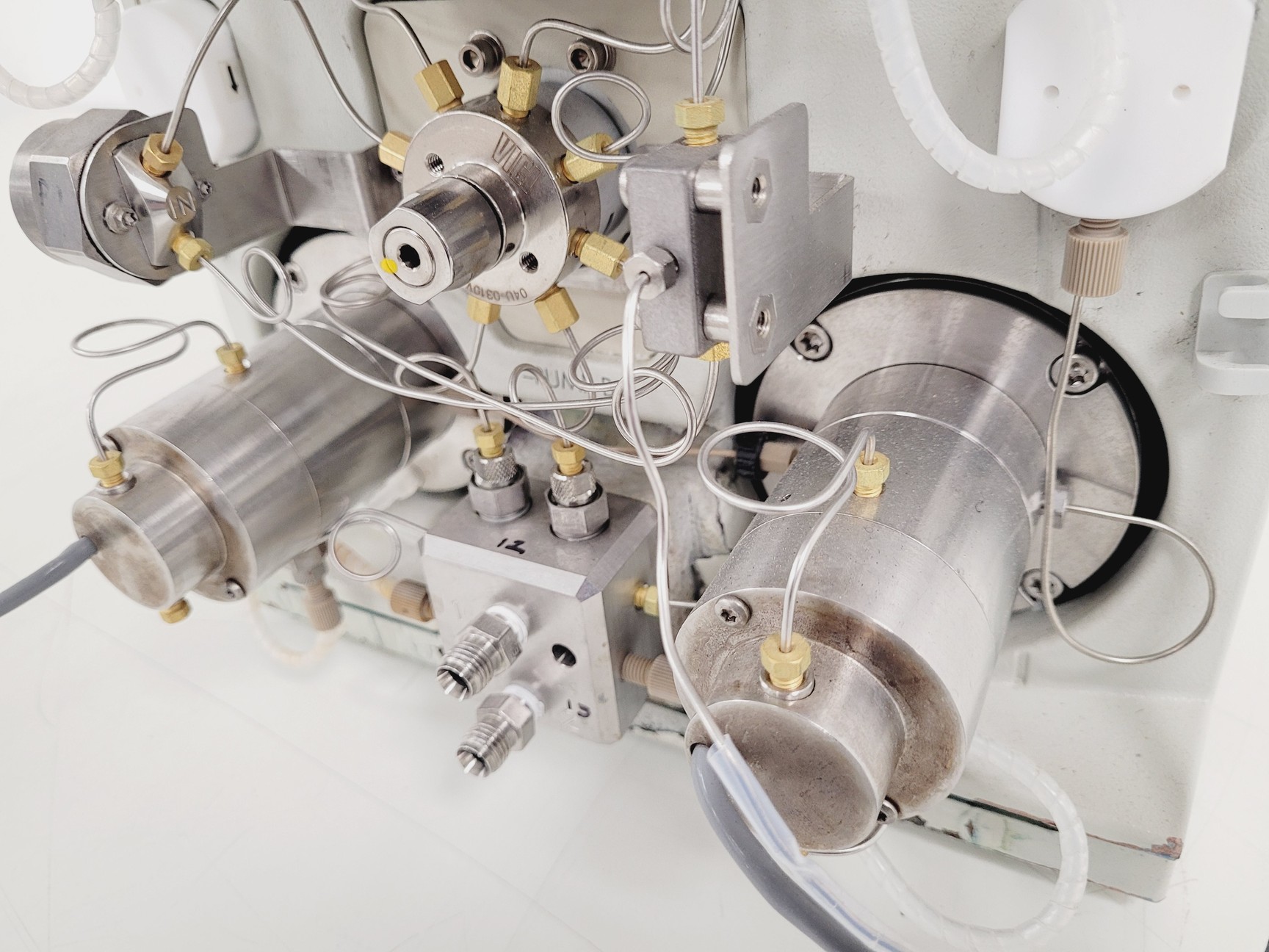 Image of Waters 2525 Binary Gradient Module Lab Spares/Repairs