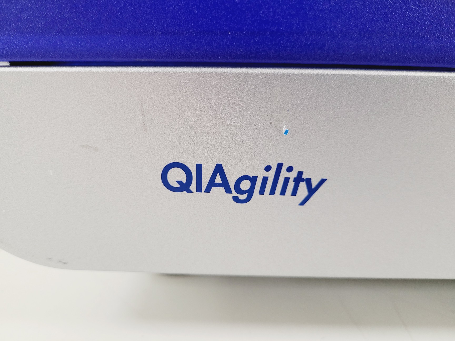 Image of Qiagen QIAgility Automated PCR Prep System Lab