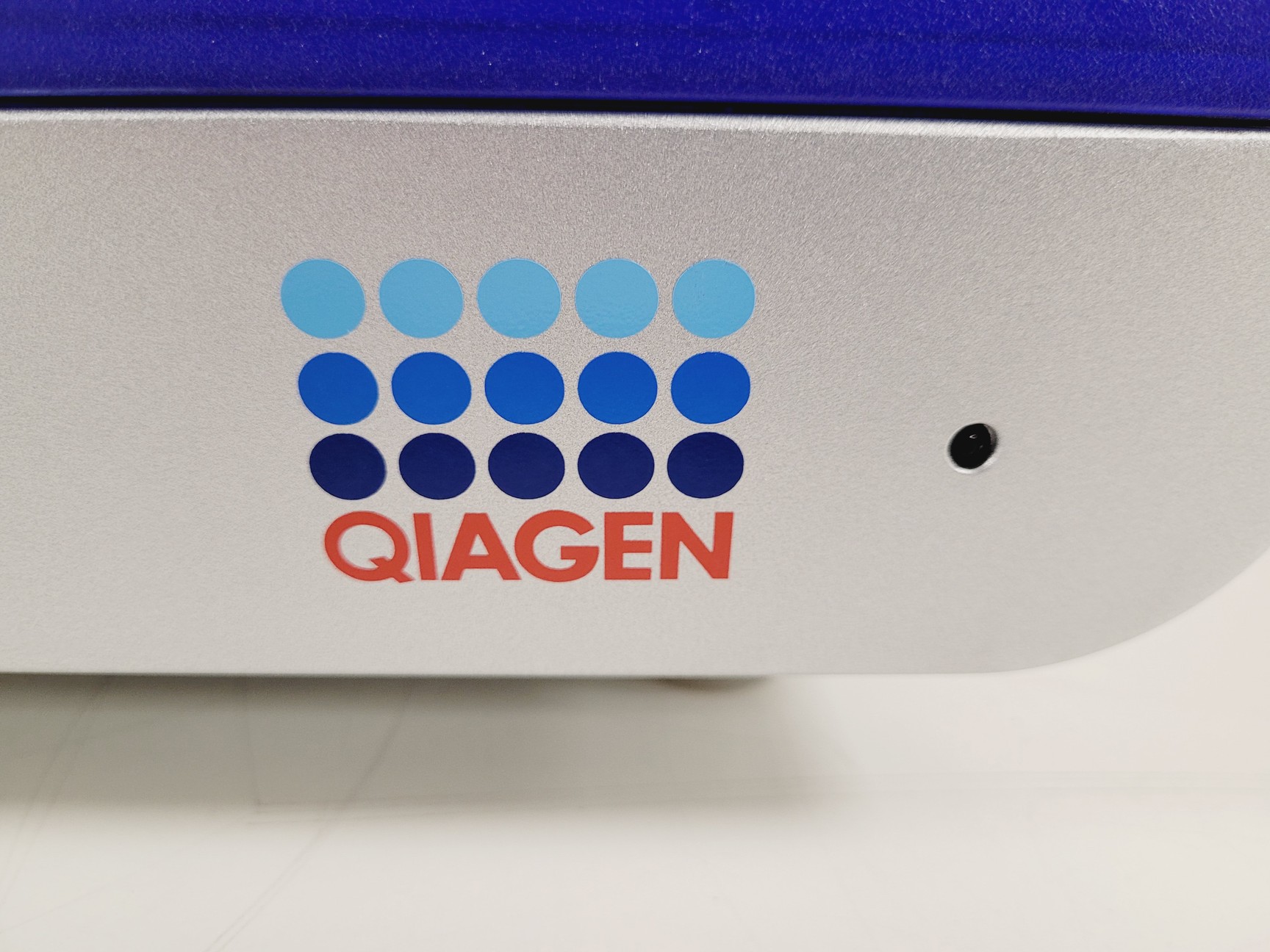 Image of Qiagen QIAgility Automated PCR Prep System Lab