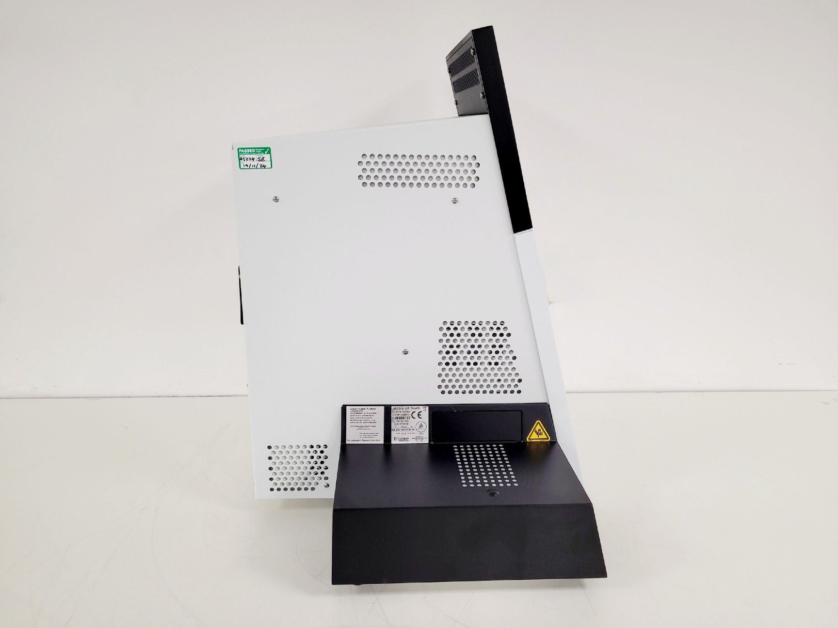 Image of Perkin Elmer Model LabChip GX Touch HT Automated Bioanalysis System w/ 