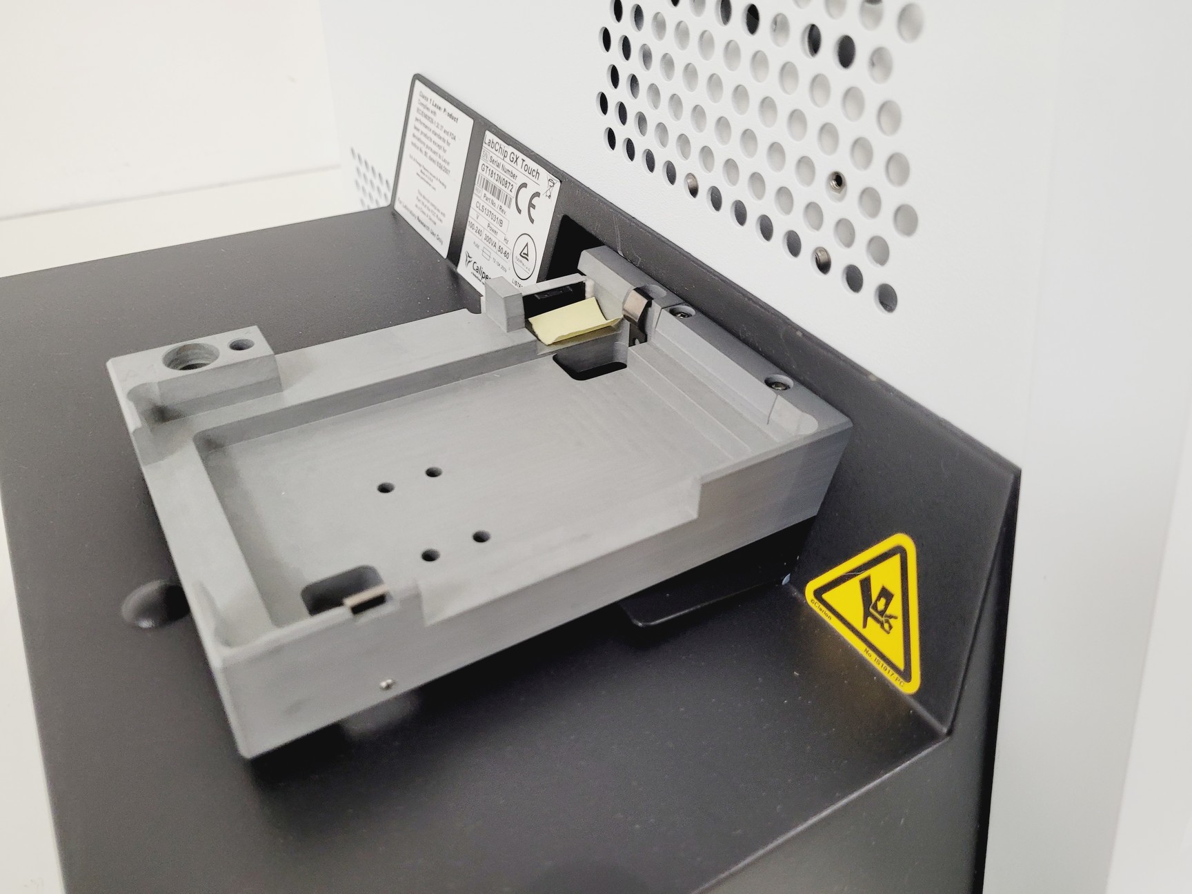 Image of Perkin Elmer Model LabChip GX Touch HT Automated Bioanalysis System w/ 