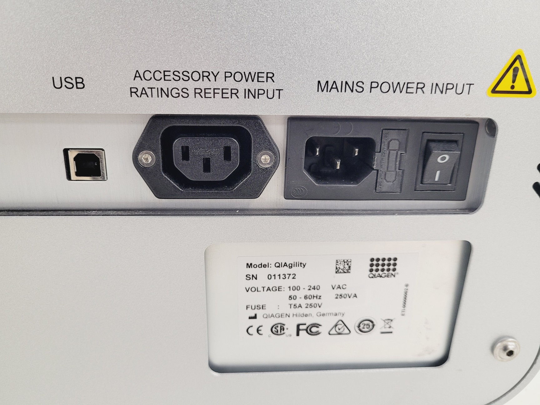 Image of Qiagen Type QIAgility HEPA/UV Unit Lab