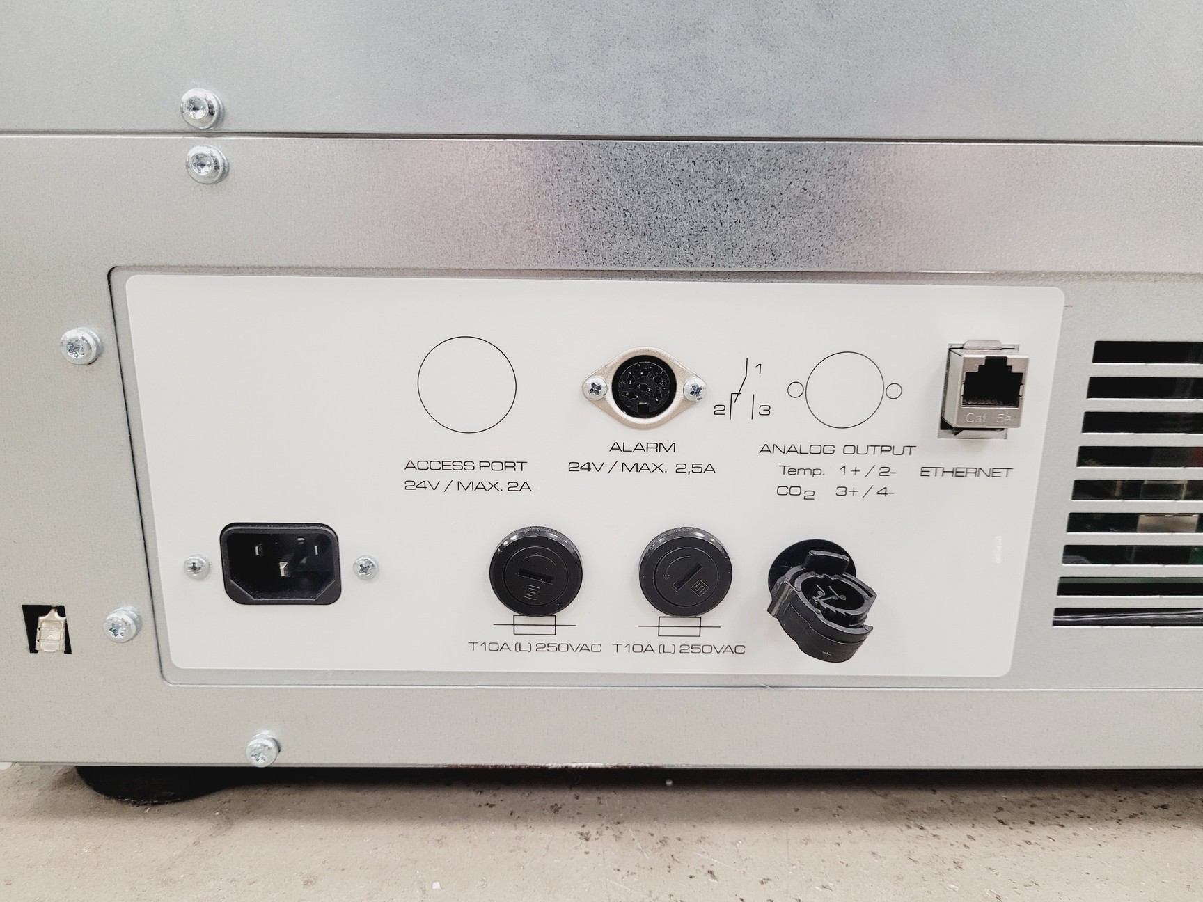 Image of Binder CO2 Incubator C170 Lab Spares/Repairs