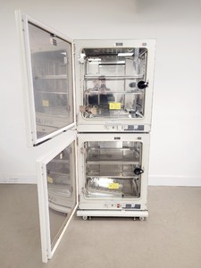 Thumbnail image of Double Stack Sanyo CO2 Incubator Model-MCO 20AIC Lab