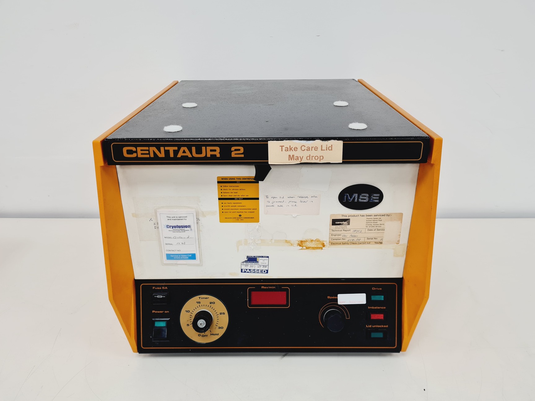 Image of MSE Centaur 2 Benchtop Centrifuge w/ MSE Swinging Bucket Rotor Lab Faulty