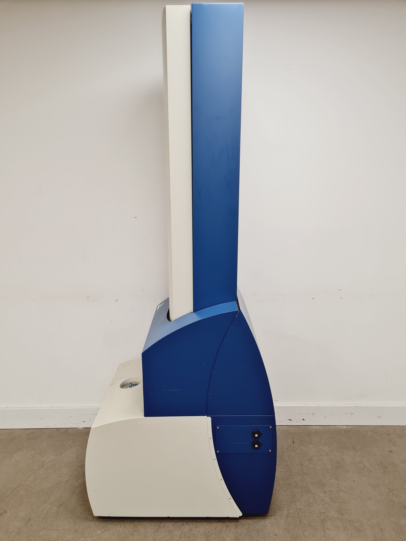 Image of SAI LaserToF TT 7435 TT Mass Spectrometer w/ Software - Spares/Repairs Lab