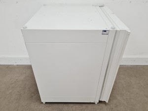 Thumbnail image of Thermo Heracell Model 150i CO2 Floor-Standing Incubator Lab