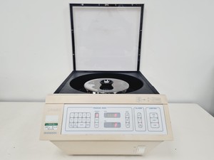 Thumbnail image of Shandon Cytospin 3 Cytocentrifuge with Rotor CAT/N 740 00211 Lab