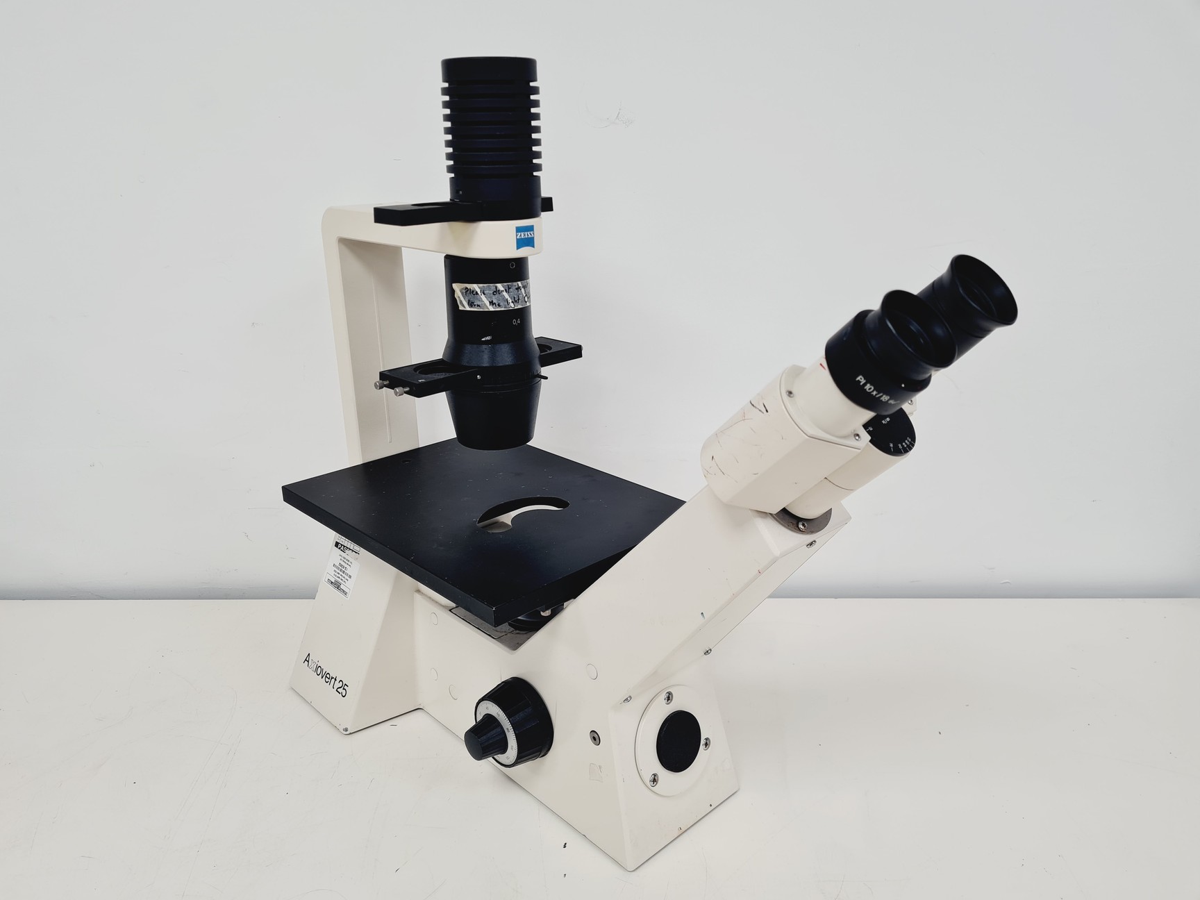 Image of Zeiss Axiovert 25 Inverted Microscope w/ 3 x Achrostigmat Objectives 10/20/40x