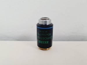 Thumbnail image of Zeiss Axiovert 25 Inverted Microscope With 3 x Objectives