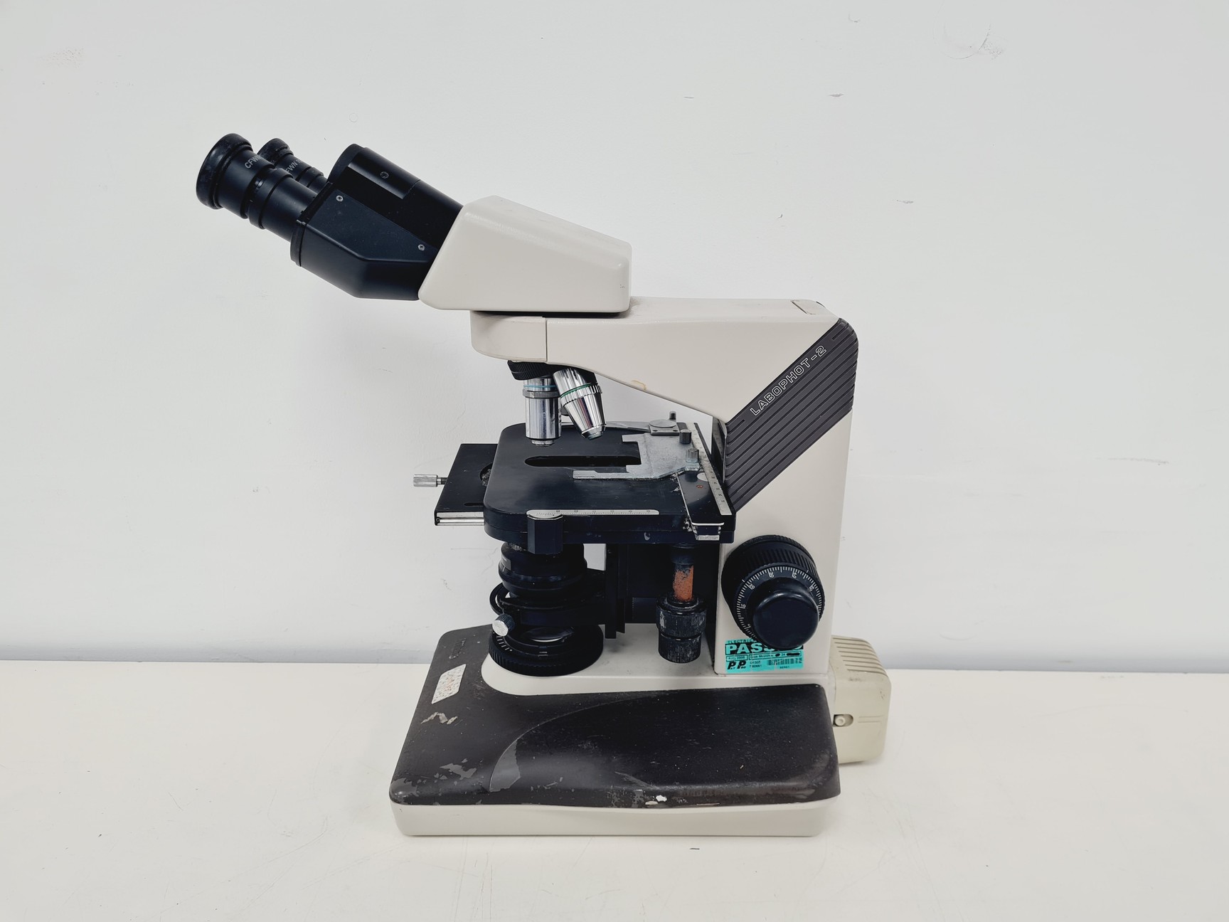 Image of Nikon Labophot 2 Biological Microscope w/ 3 x Objectives E Plan Lab 10/20/40 Lab