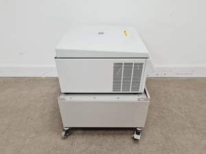 Thumbnail image of Eppendorf 5810 R Refrigerated Centrifuge Lab Spares/Repairs