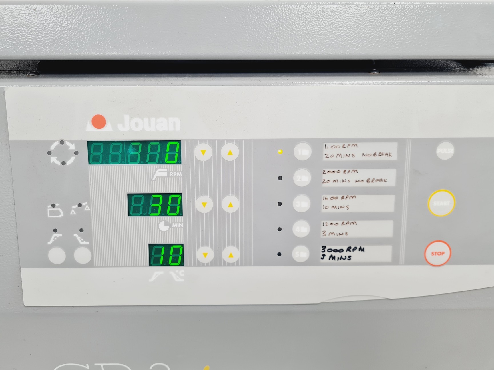 Image of Jouan CR3i Refrigerated Benchtop Centrifuge With T4 Rotor Lab