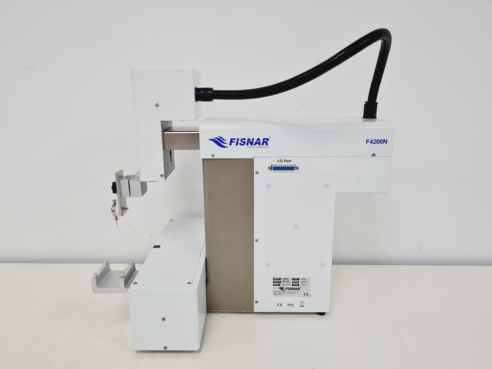 Image of Fisnar F4200N.1 Bechtop Dispensing Robot Lab