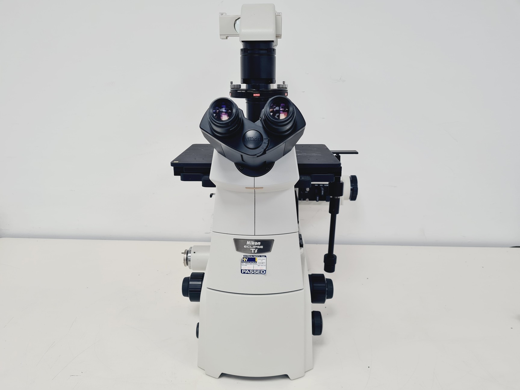 Image of Nikon Eclipse TI-S Microscope w/ Q Imaging QI Camera & TE-PSE30 Power Supply Lab