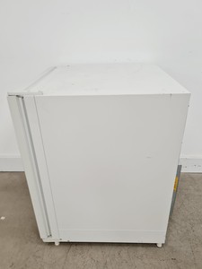 Thumbnail image of Heraeus Hera Cell 150 Lab Incubator Faulty - No CO2 Filter Port - Spares/Repairs