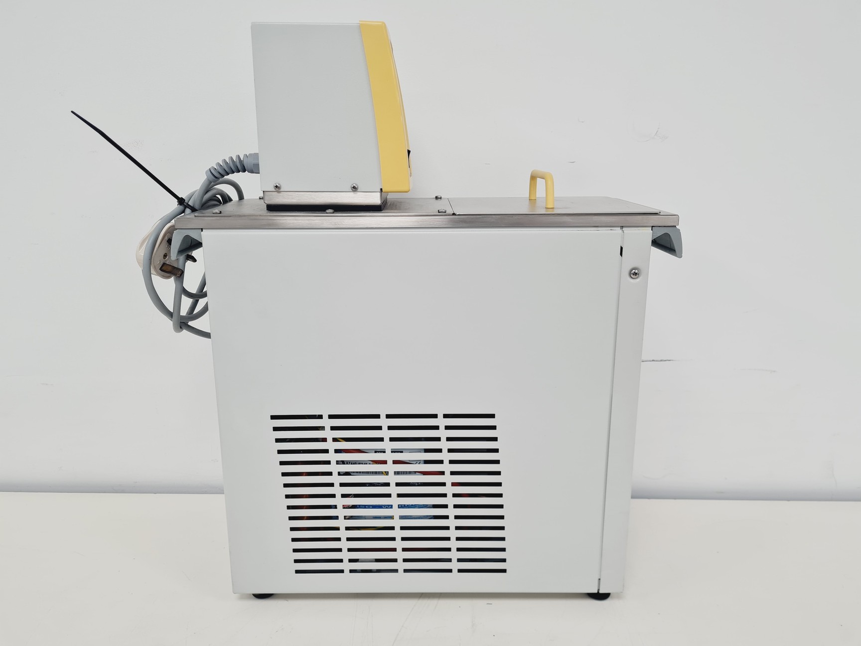 Image of Lauda Ecoline RE106 E100 Recirculating Water Bath Lab