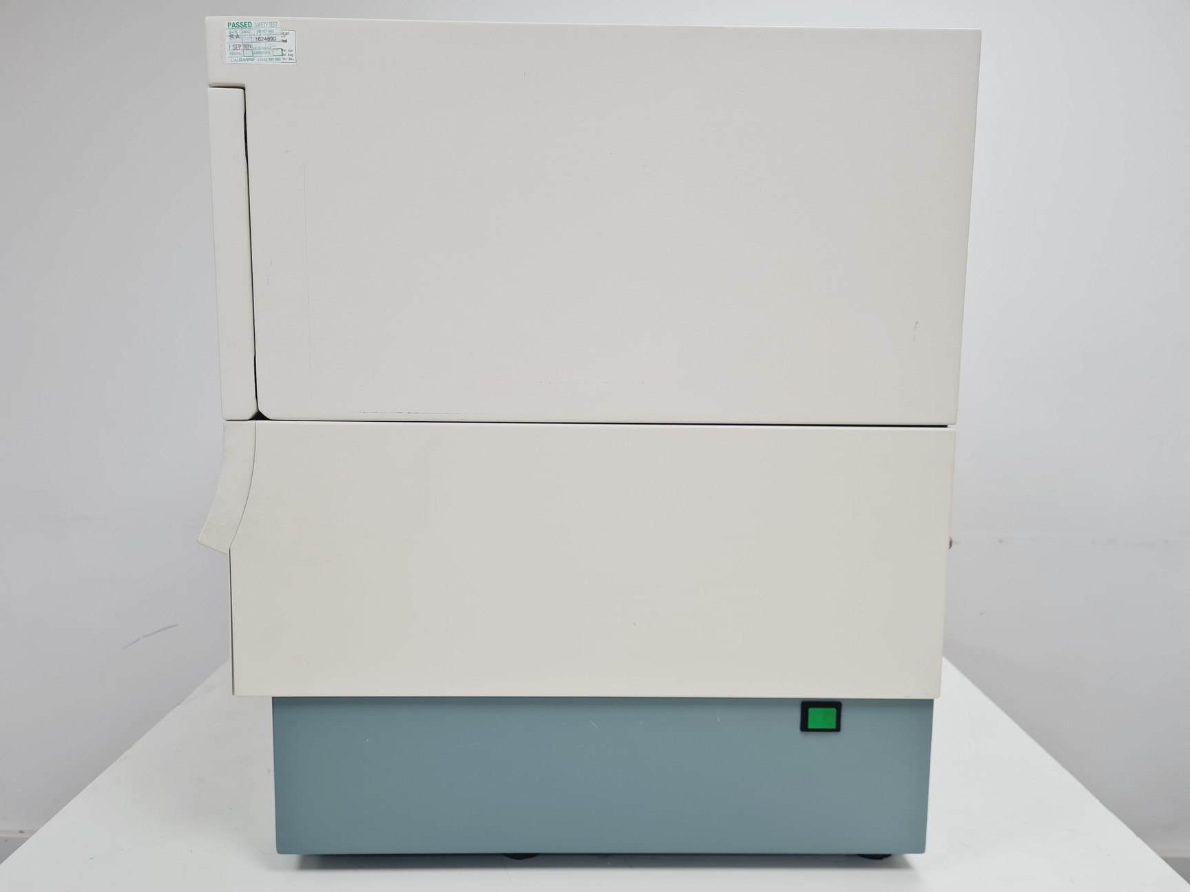 Image of BD FACSCalibur Flow Cytometer Lab Spares/Repairs