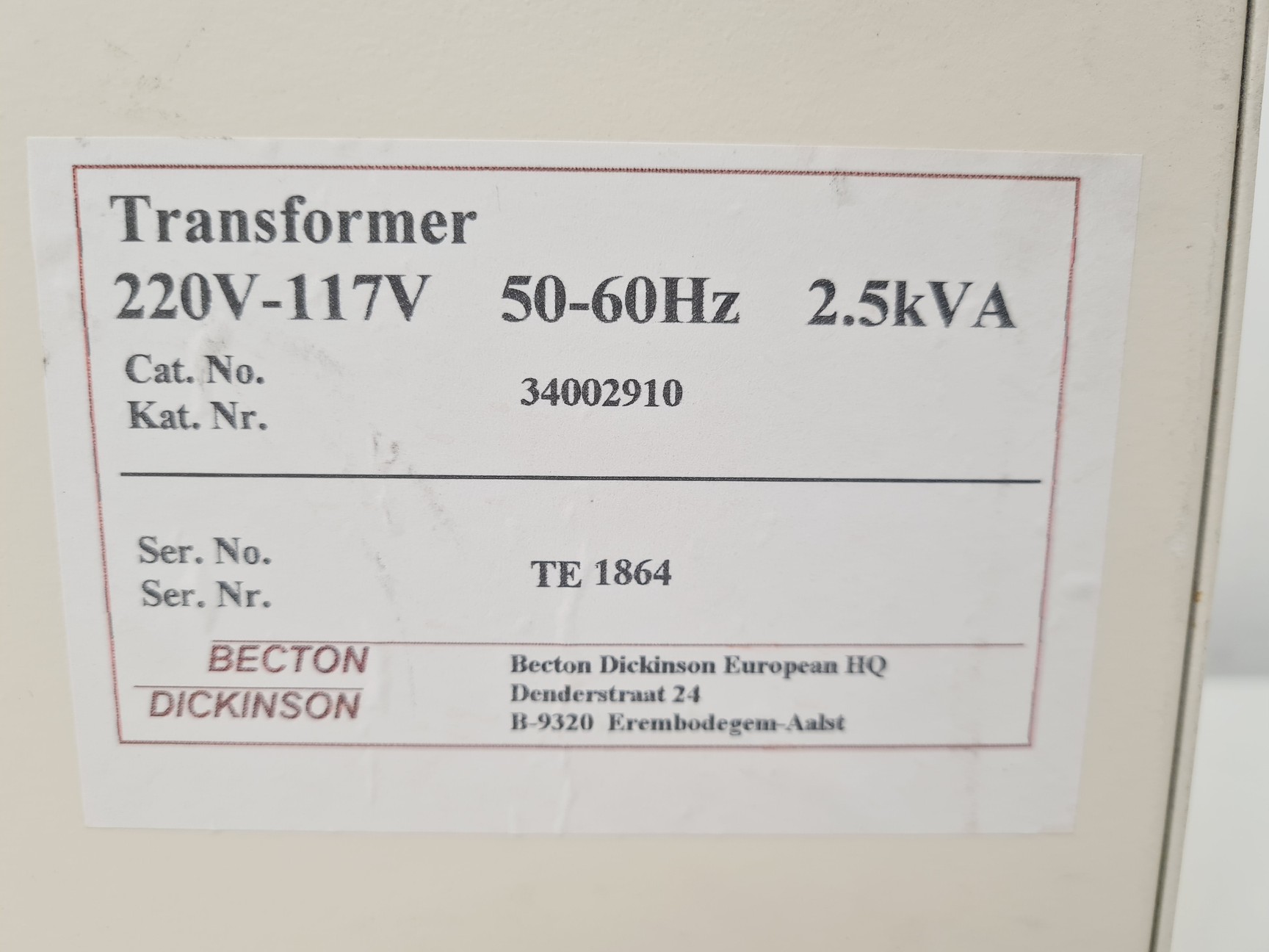 Image of BD FACSCalibur Flow Cytometer + Transformer Lab