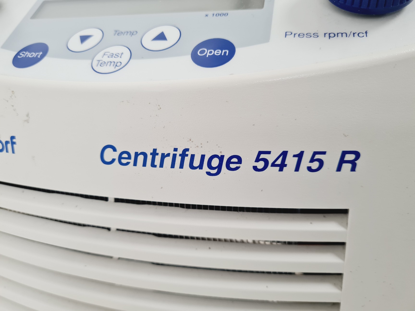 Image of Eppendorf 5415 R Refrigerated Benchtop Centrifuge w/  F-45-24-11 Rotor Lab