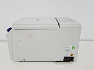 Thumbnail image of Eppendorf 5415 R Refrigerated Benchtop Centrifuge w/  F-45-24-11 Rotor Lab