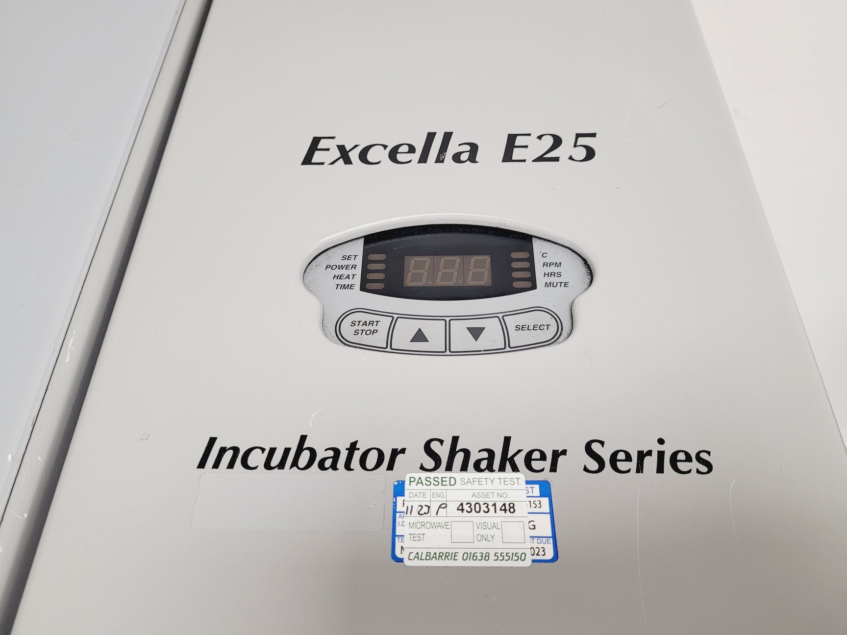 Image of New Brunswick Scientific Excella E25R Refrigerated Incubator Shaker Series Lab